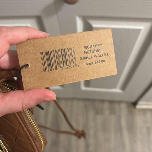 Steve Madden wallet crossbody nwt brown with gold accent - Picture 5 of 7